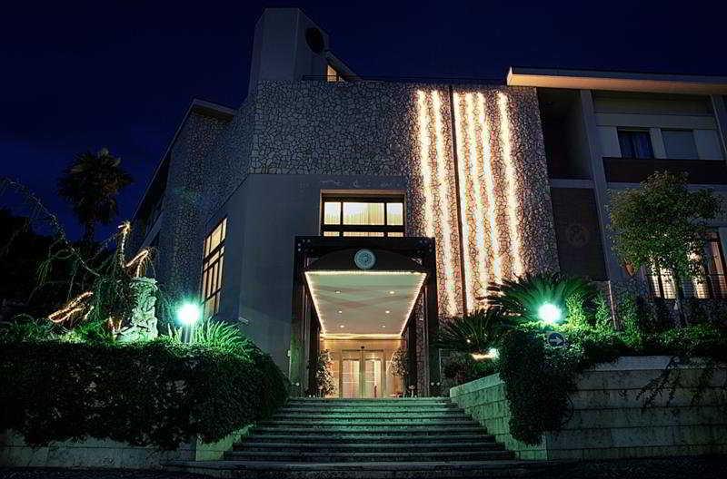 Solofra Palace Hotel & Resort Exterior photo